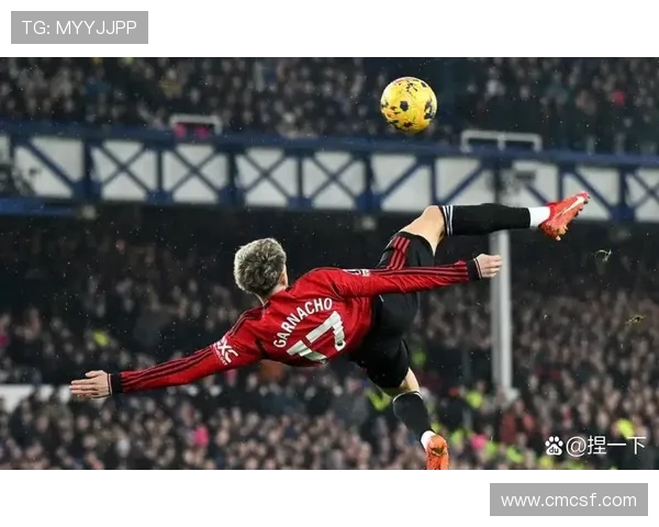 2018年曼联与热刺激战回顾：经典对决与战术较量的精彩瞬间