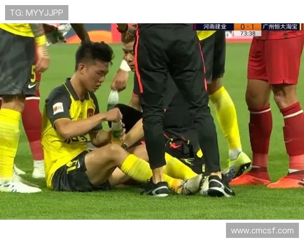 恒大与贵州比赛中的裁判表现分析及争议事件回顾